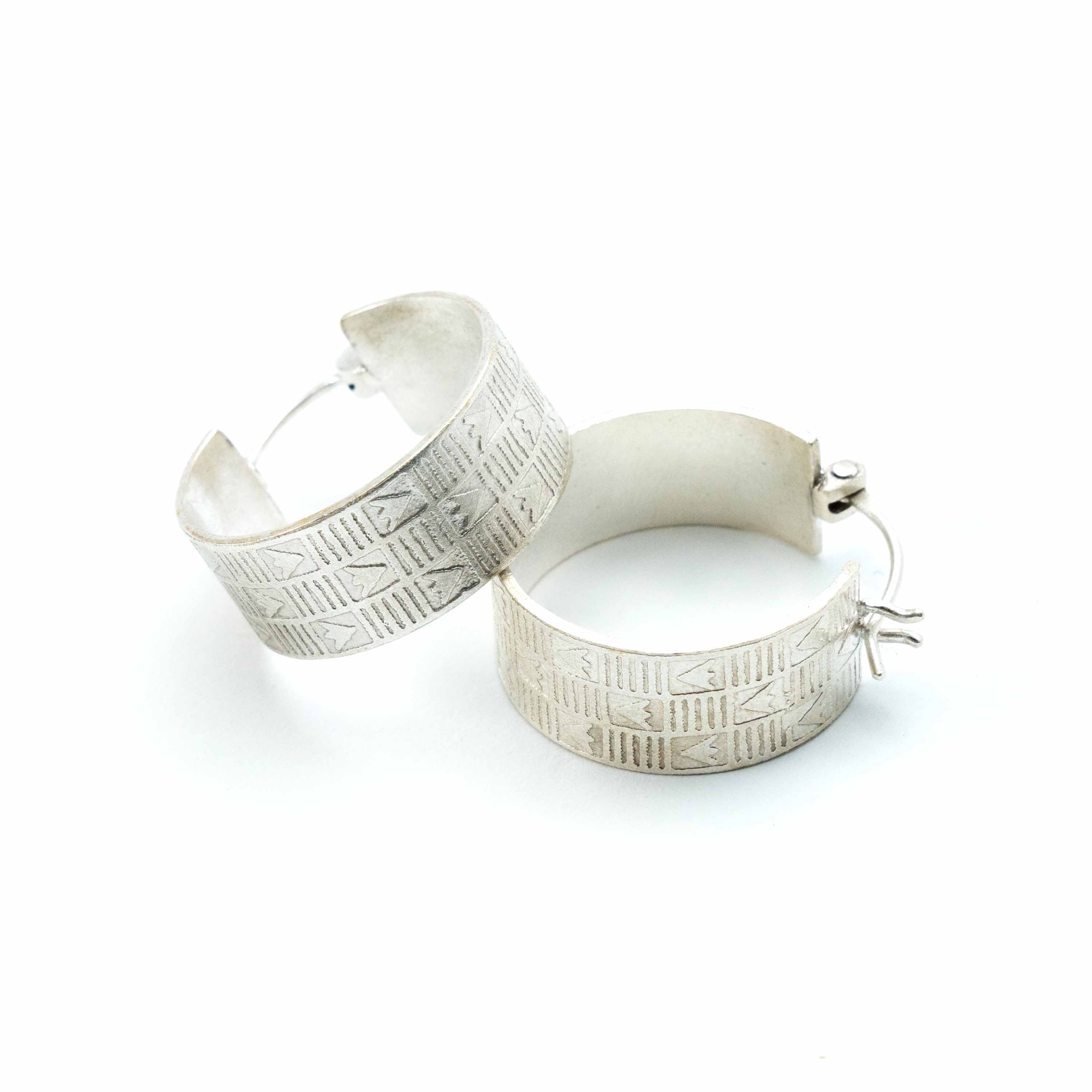 Himalayan Engrave Hoops