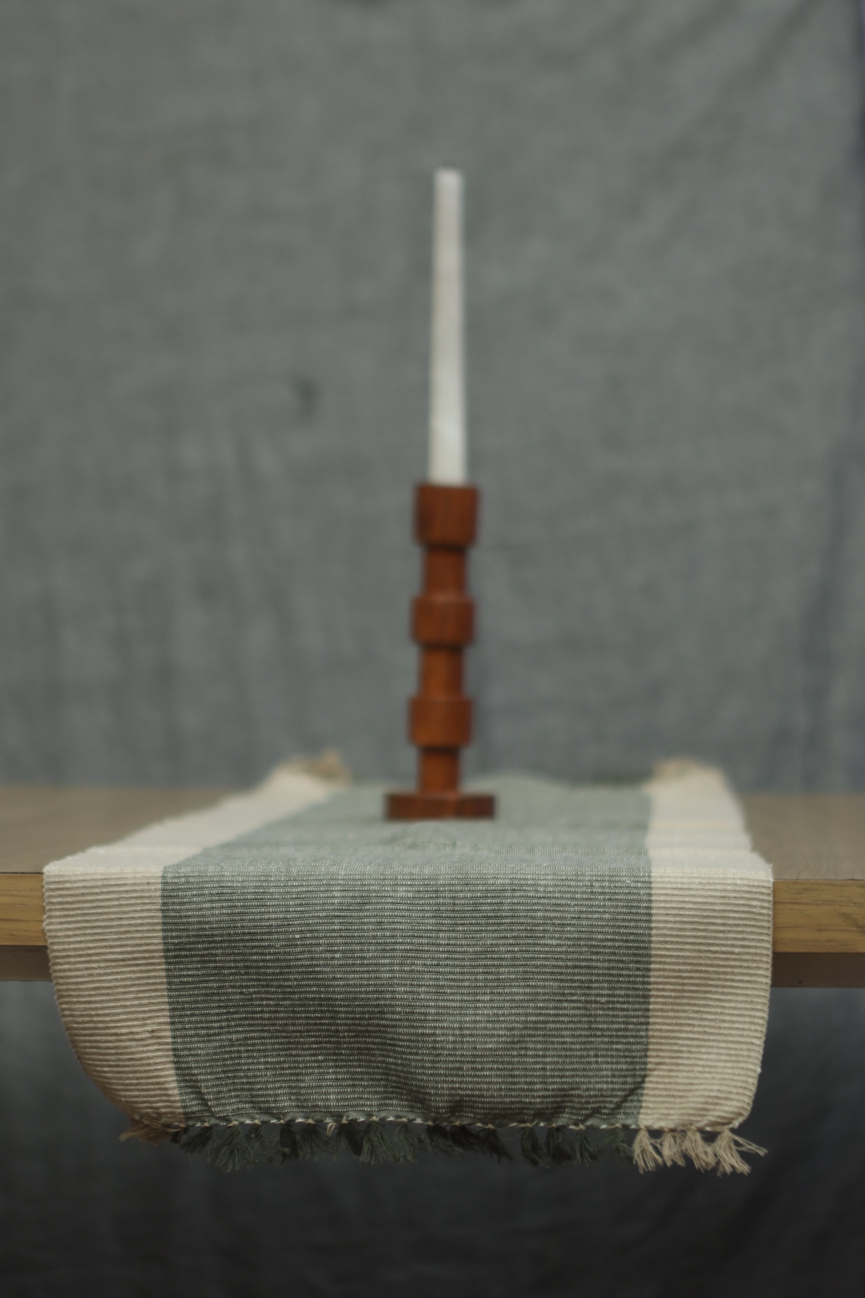 Hariyo Table runner